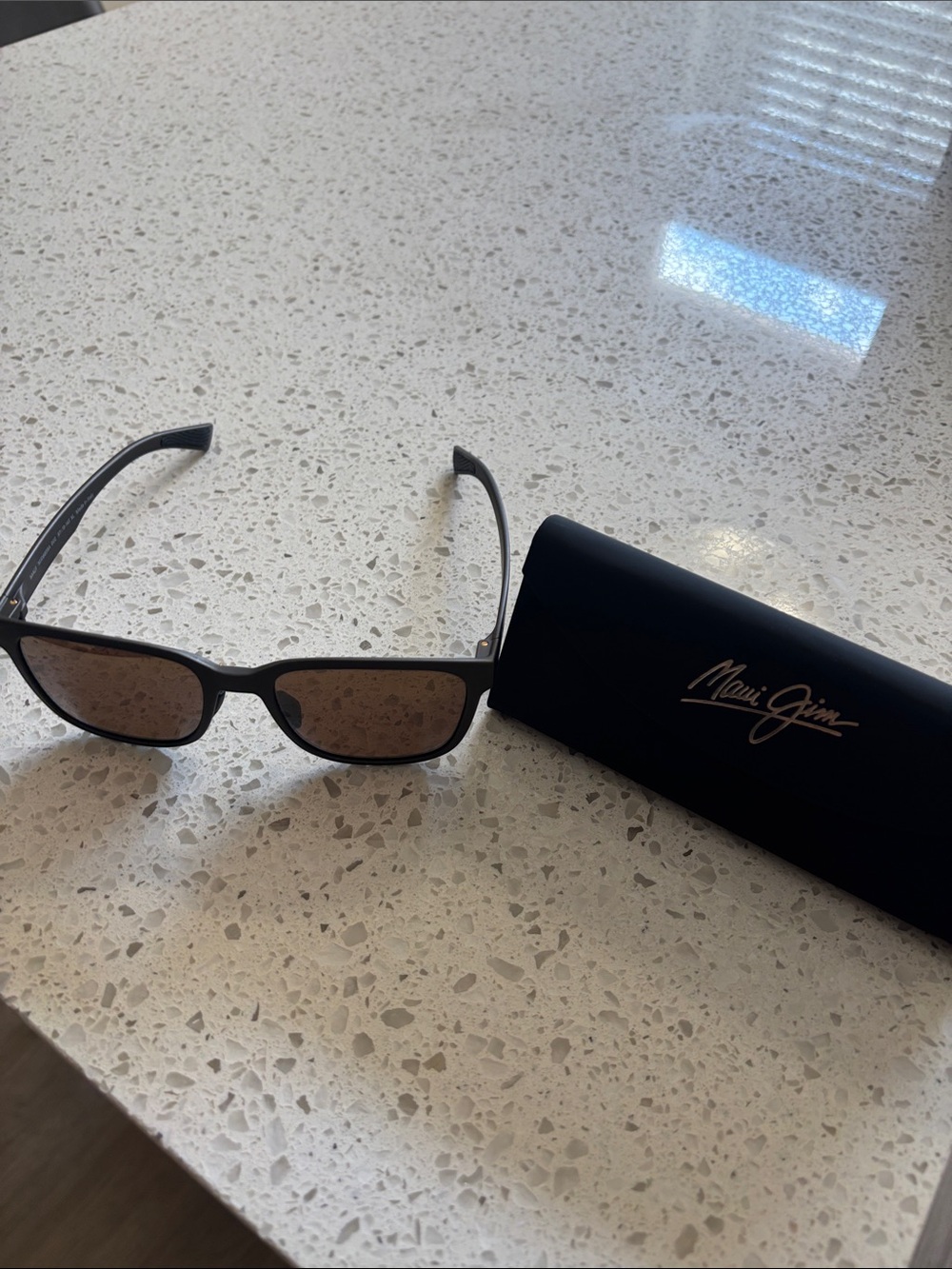 Maui Jim Men’s grey Paulele AF Sunglasses with Brown Lenses